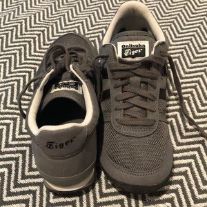 Onitsuka Tiger Sneakers by Asics NWOT US 5 1/2